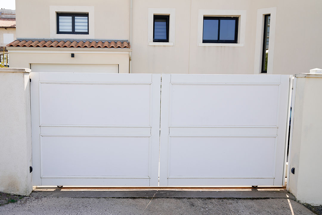 how much does it cost to install a double garage door